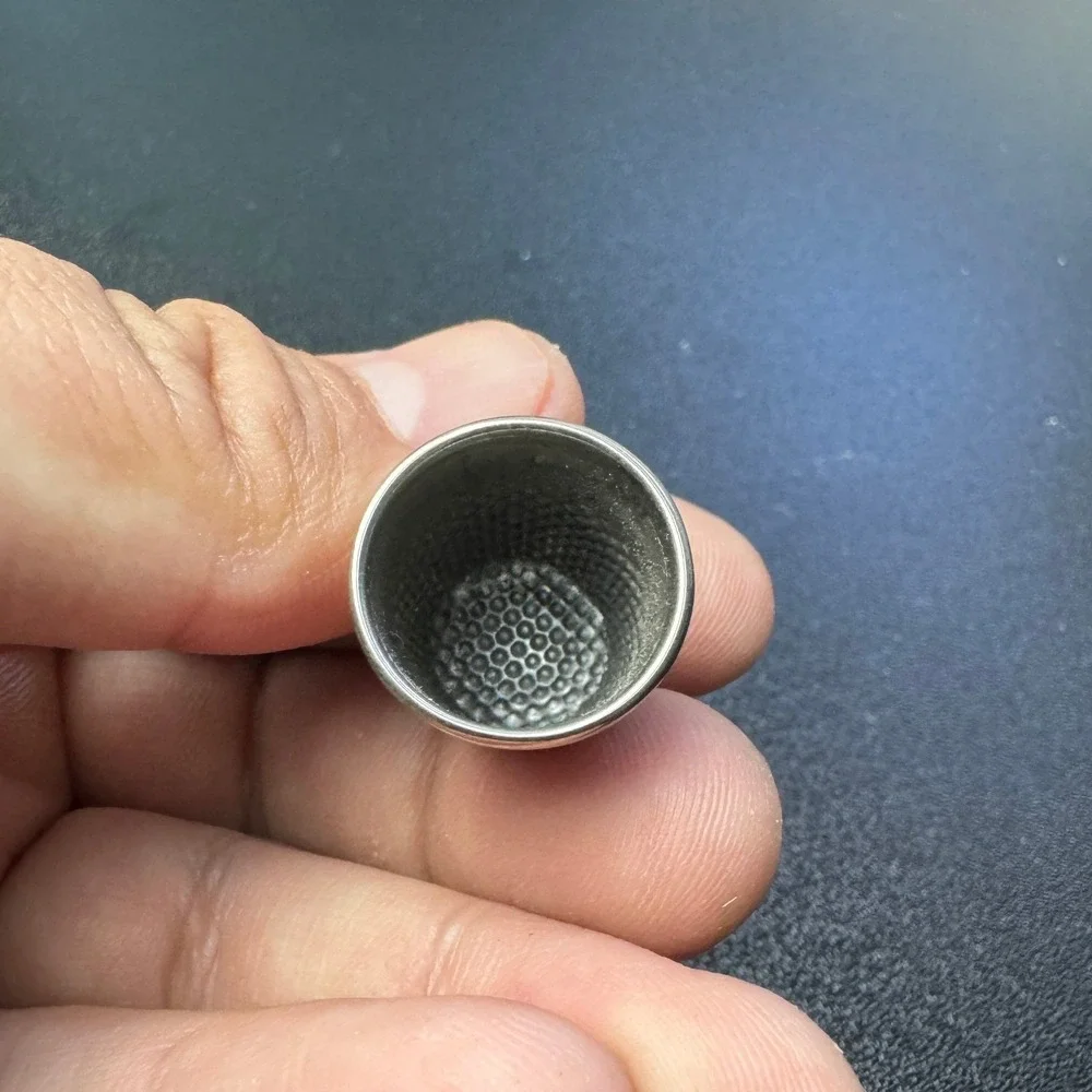 Vintage Silver Tone Metal Sewing Thimble‎ Dimpled Finger Protector Notions Tool